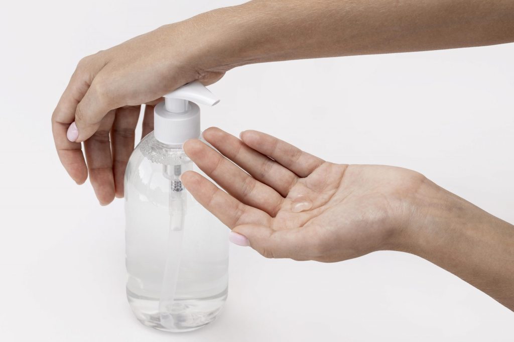 Geles hidroalcohólicos clasificados como cosméticos o biocidas según su función